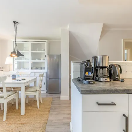 Strandlust - Nicolinenhof * Wenningstedt-Braderup (Sylt)